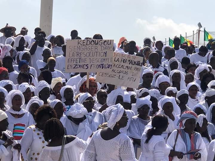 Dakar: Les femmes marchent pour la paix en Casamance